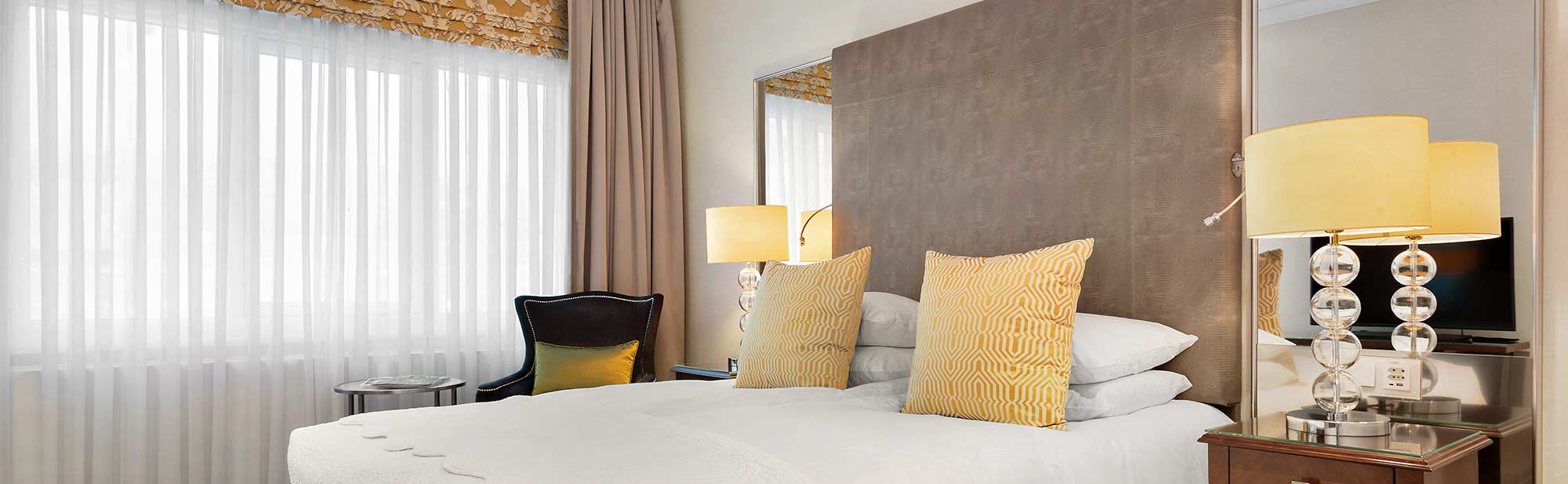 Petite Double Rooms at Hotel Continental